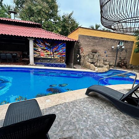 Casa De Alegria Hotel Lo de Marcos Exterior photo